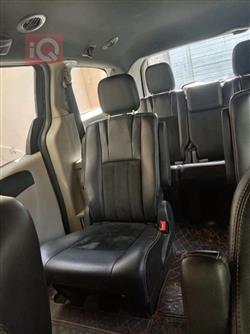 دودج جراند كارافان